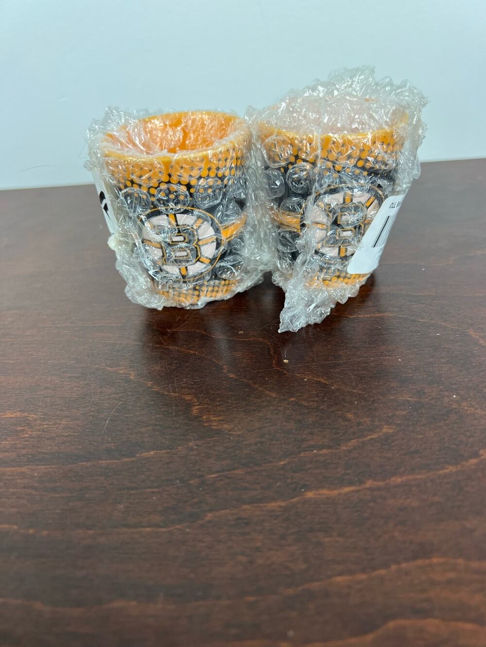 NWT set of 2 Boston Burins Shot Glasses